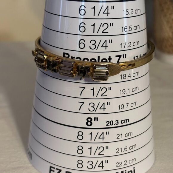 Beautiful Bronze with Stones Bracelet (size 7) with pouch - Picture 7 of 16